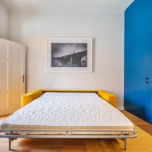 Quiet Center In Hip & Foodie Area Prague