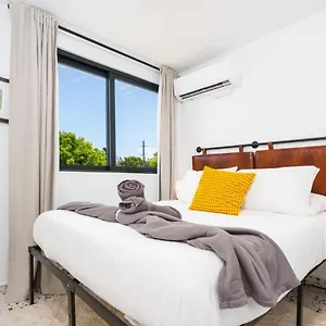 Garden Of Eden Apartment